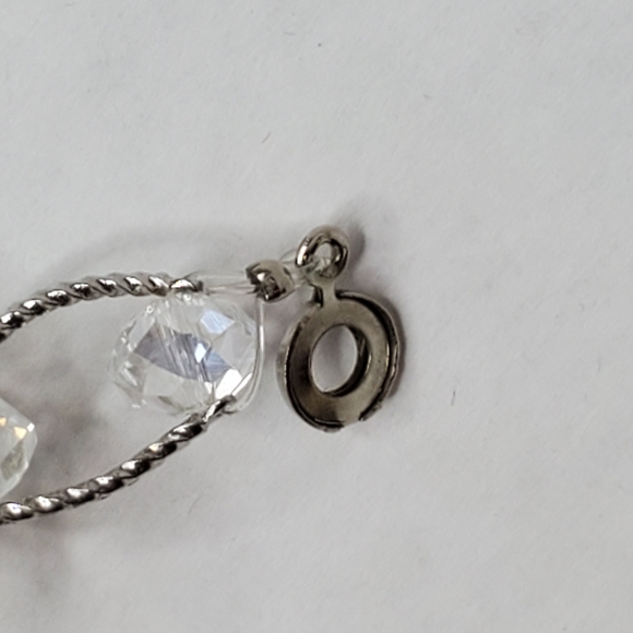 White and gray crystal flower bead bracelet - Picture 5 of 6